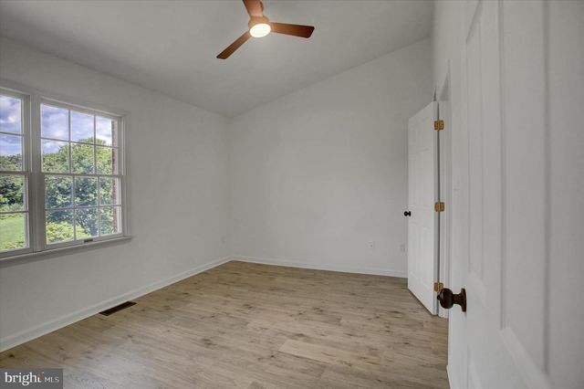 1553 BRECHBILL ROAD, Chambersburg, PA 17202