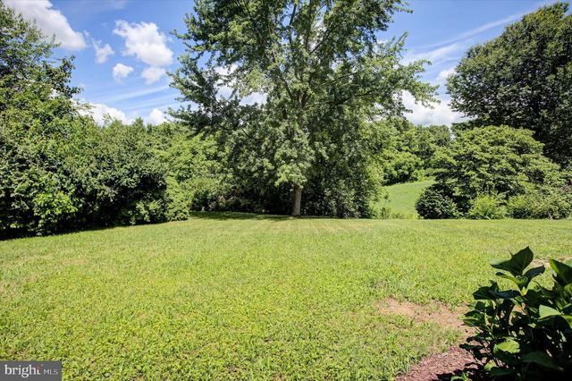 1553 BRECHBILL ROAD, Chambersburg, PA 17202