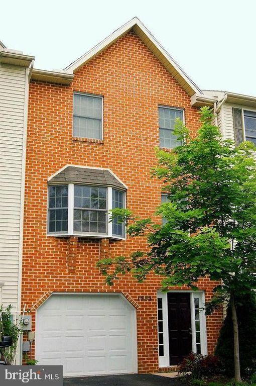 1553 BRECHBILL ROAD, Chambersburg, PA 17202