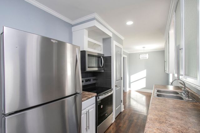 1111 Westchester Dr, Nashville, TN 37207