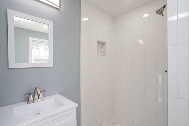 1111 Westchester Dr, Nashville, TN 37207