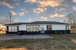 1111 Westchester Dr, Nashville, TN 37207