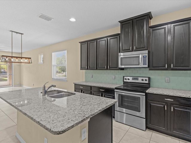 12121 HOMESTEAD PARK LANE, Orlando, FL 32824