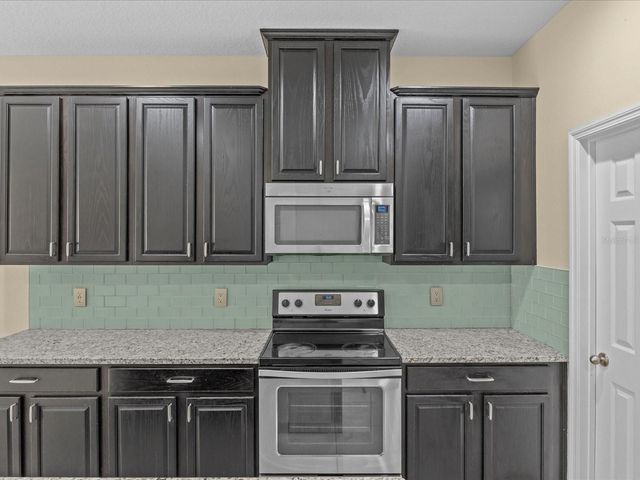 12121 HOMESTEAD PARK LANE, Orlando, FL 32824