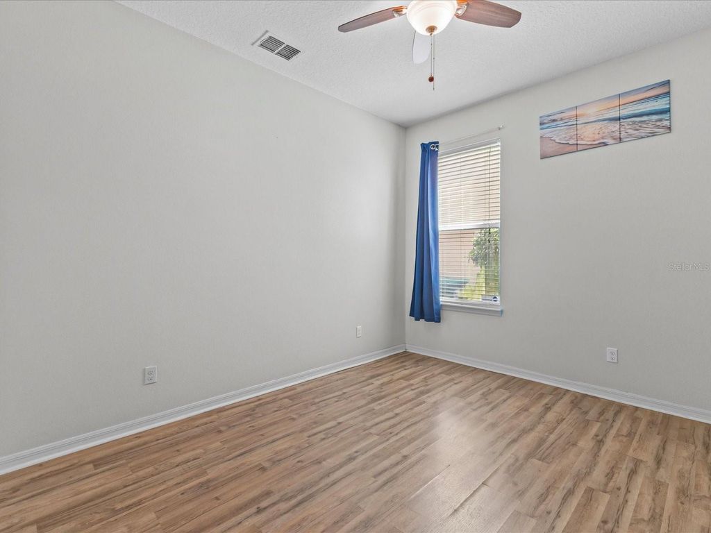 Image 22 of property listing at 12121 HOMESTEAD PARK LANE, Orlando, FL 32824