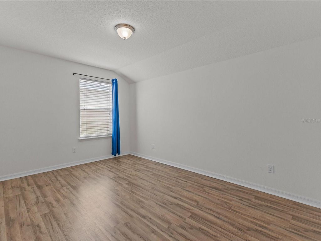 Image 25 of property listing at 12121 HOMESTEAD PARK LANE, Orlando, FL 32824