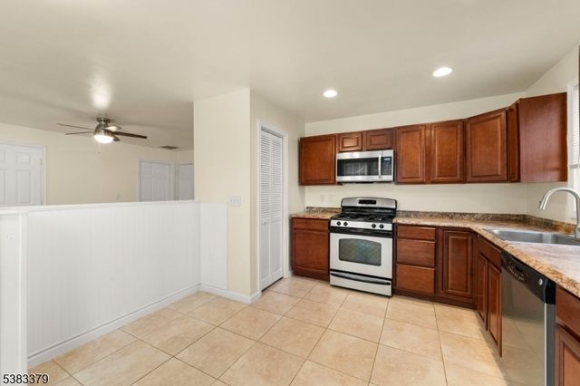 308 Brakeley Ave, Lopatcong Twp., NJ 08865
