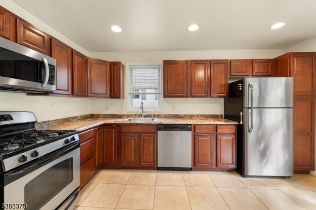 308 Brakeley Ave, Lopatcong Twp., NJ 08865