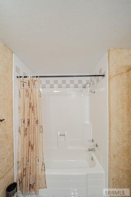 Image 14 of property listing at 3833 E Michelle Street, Idaho Falls, ID 83401