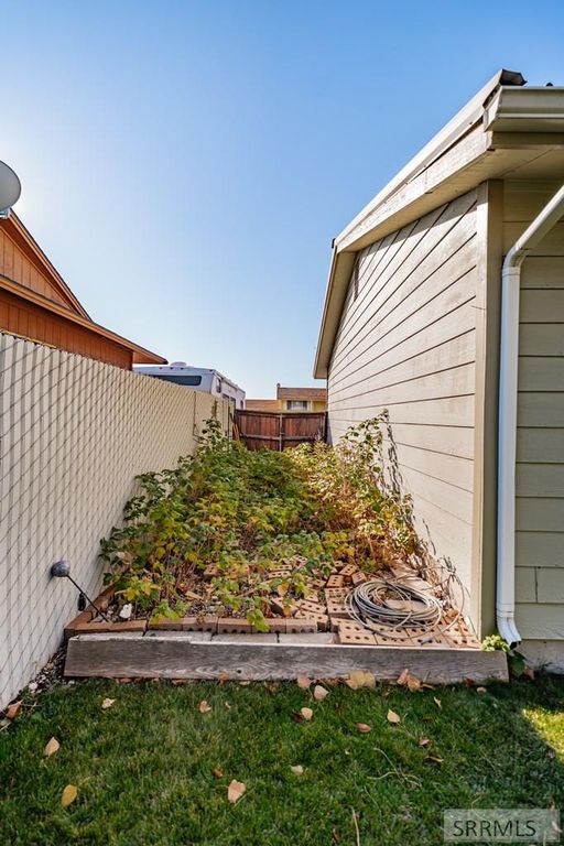 Image 30 of property listing at 3833 E Michelle Street, Idaho Falls, ID 83401