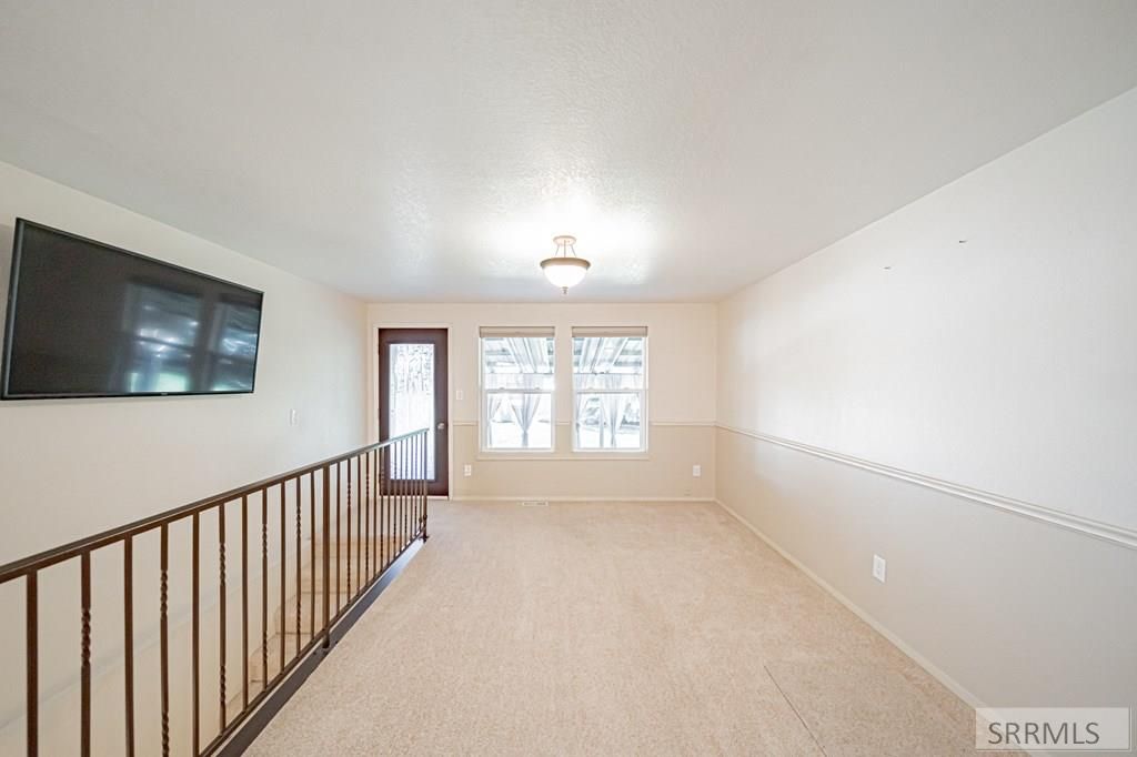 Image 5 of property listing at 3833 E Michelle Street, Idaho Falls, ID 83401