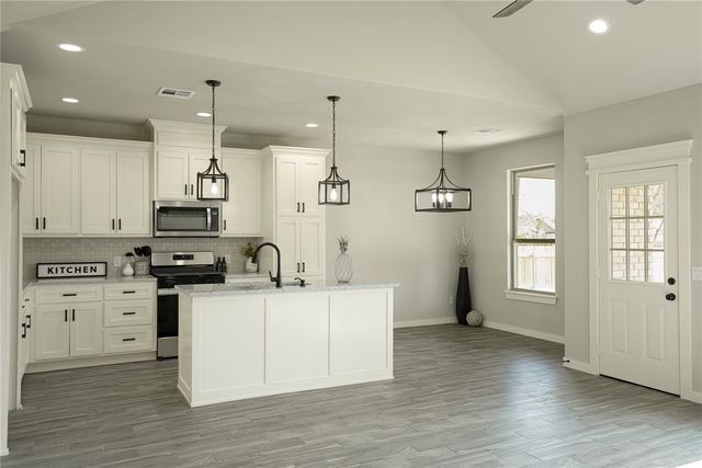 320 SE 45th Street, Oklahoma City, OK 73129