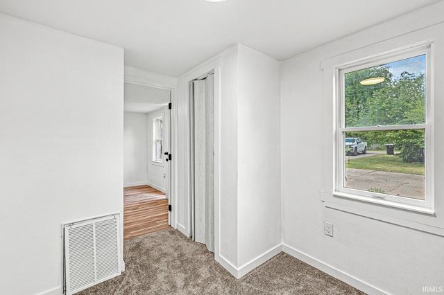 10982 Curtis Street, Osceola, IN 46561