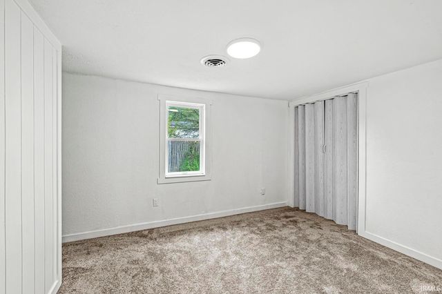10982 Curtis Street, Osceola, IN 46561