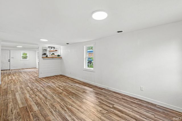 10982 Curtis Street, Osceola, IN 46561
