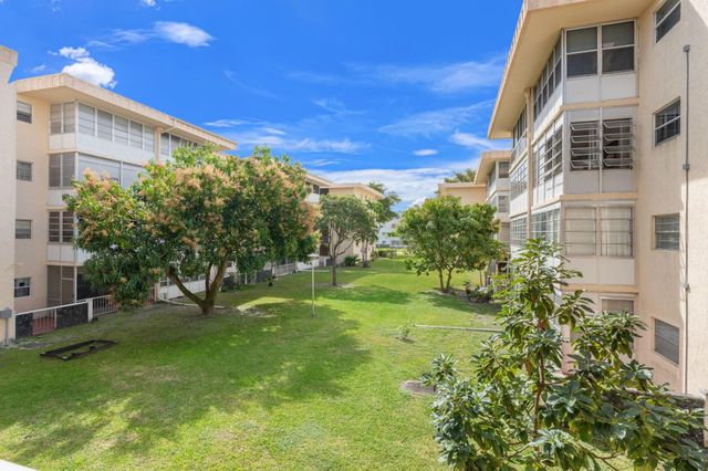 4191 NW 41st Street 214, Lauderdale Lakes, FL 33319