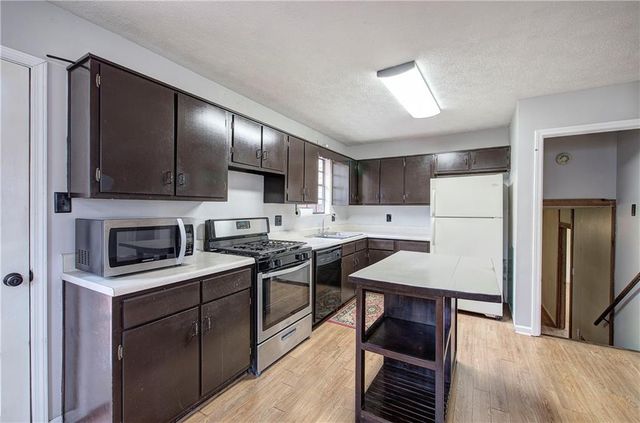 1513 Glenn SW Place, Mableton, GA 30126