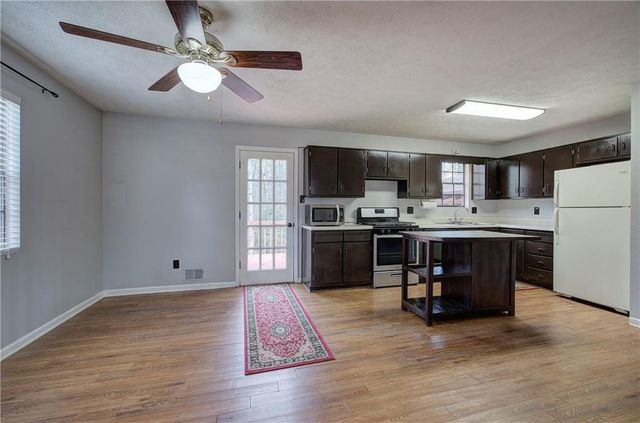 1513 Glenn SW Place, Mableton, GA 30126