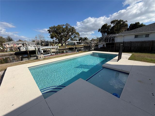 716 IXORA AVENUE, Ellenton, FL 34222