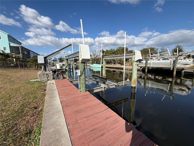 716 IXORA AVENUE, Ellenton, FL 34222