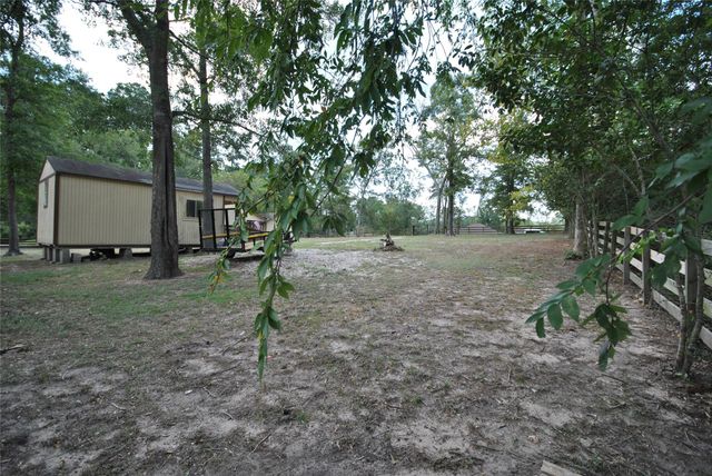 12960 Royal Shores Drive, Conroe, TX 77303