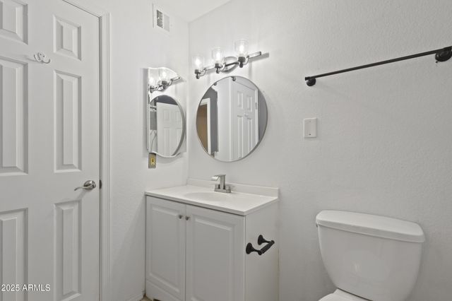 2333 E SOUTHERN Avenue 2041, Tempe, AZ 85282