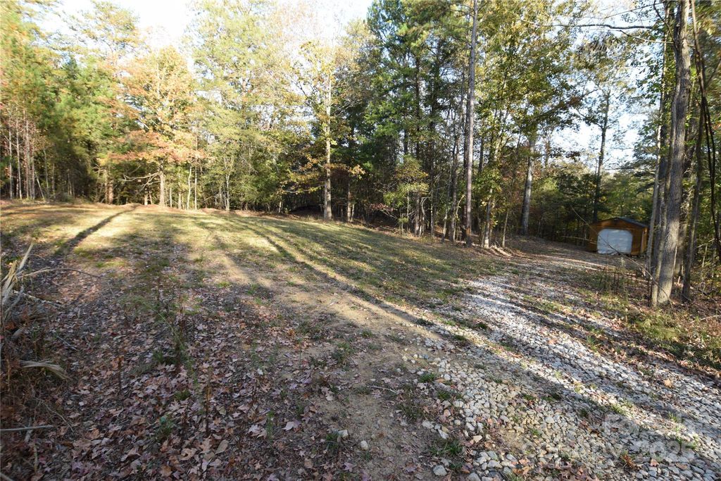 3537 Shillinglaw Road, Sharon, SC 29742