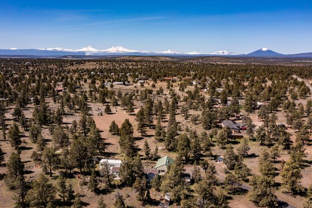 6711 SW Ferret Road, Terrebonne, OR 97760