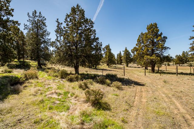 6711 SW Ferret Road, Terrebonne, OR 97760