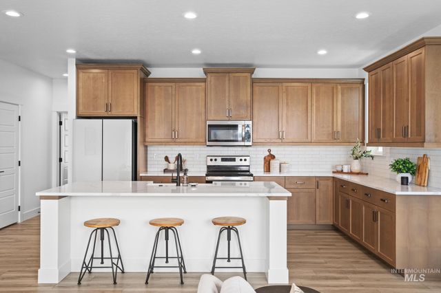 1835 N Burnam Ave, Star, ID 83669