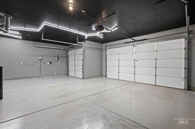 1835 N Burnam Ave, Star, ID 83669