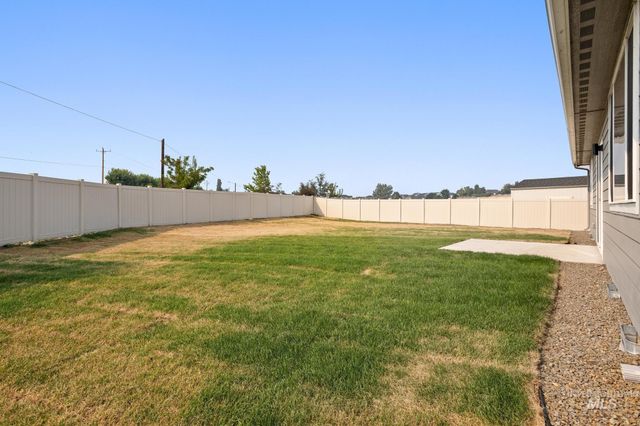 1835 N Burnam Ave, Star, ID 83669