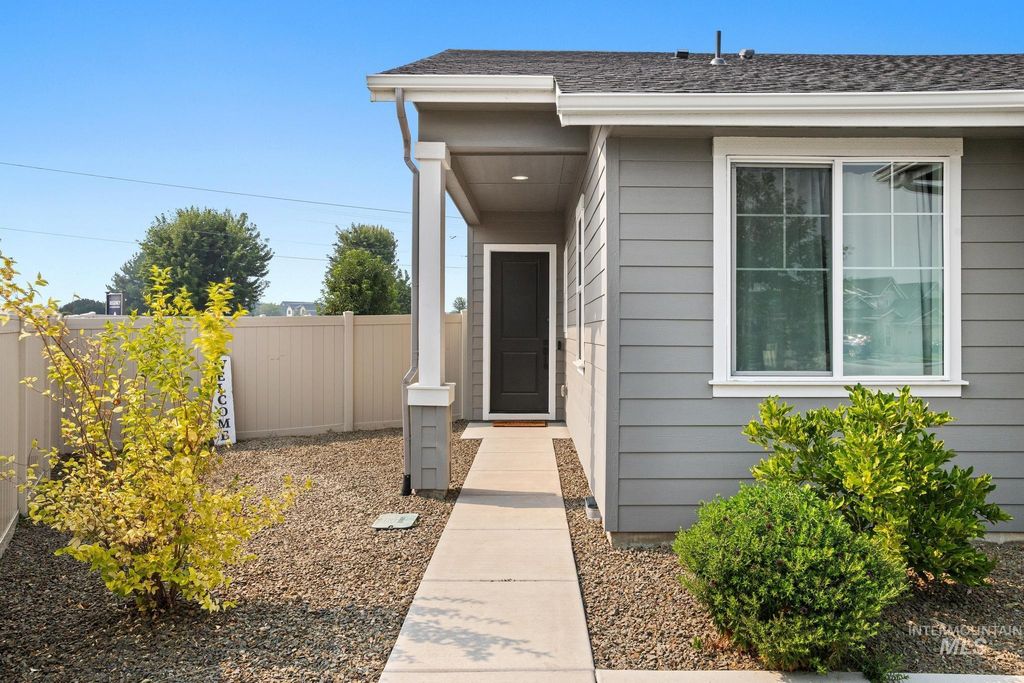 1835 N Burnam Ave, Star, ID 83669 photo 5