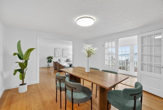 1785 Great Pond Rd, North Andover, MA 01845