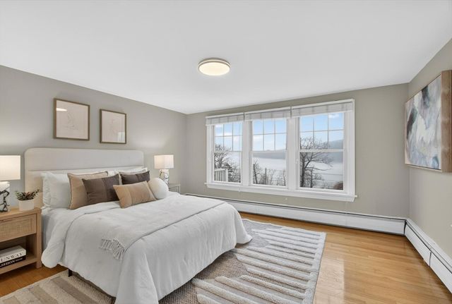 1785 Great Pond Rd, North Andover, MA 01845