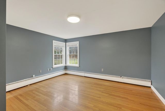 1785 Great Pond Rd, North Andover, MA 01845