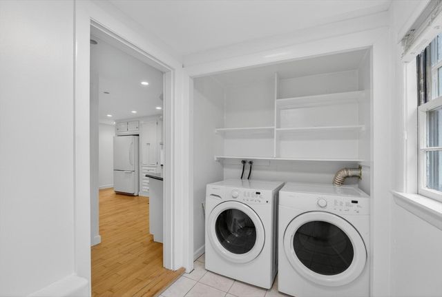 1785 Great Pond Rd, North Andover, MA 01845