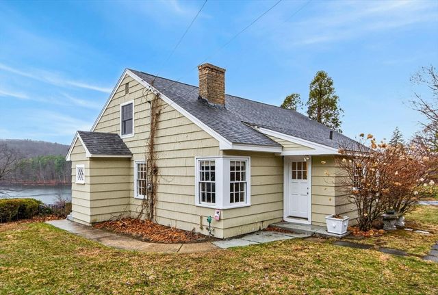 1785 Great Pond Rd, North Andover, MA 01845