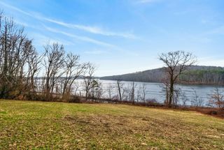 1785 Great Pond Rd, North Andover, MA 01845