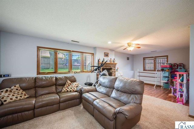 1735 N Orchid Drive, North Mankato, MN 56001
