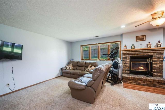 1735 N Orchid Drive, North Mankato, MN 56001