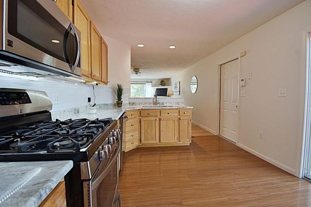 19 Ptarmigan Dr 19, Shrewsbury, MA 01545