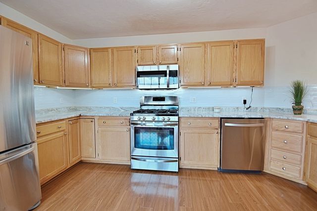 19 Ptarmigan Dr 19, Shrewsbury, MA 01545