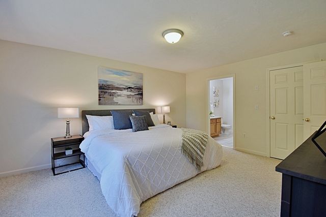 19 Ptarmigan Dr 19, Shrewsbury, MA 01545