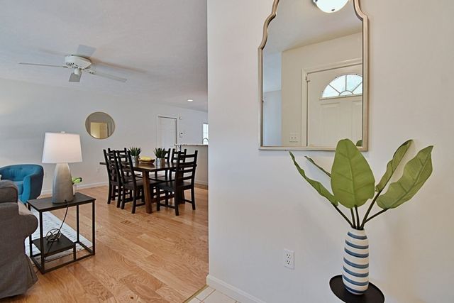 19 Ptarmigan Dr 19, Shrewsbury, MA 01545