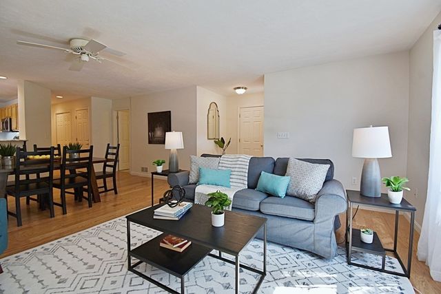 19 Ptarmigan Dr 19, Shrewsbury, MA 01545