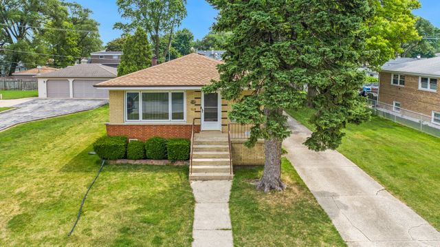 8013 Neva Avenue, Burbank, IL 60459