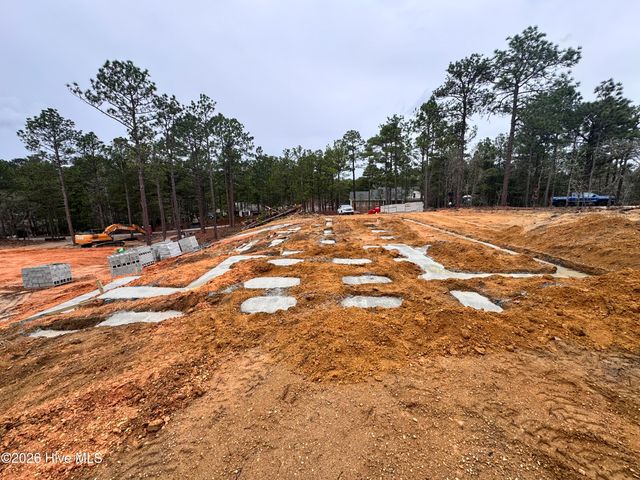 134 Owens Circle, West End, NC 27376