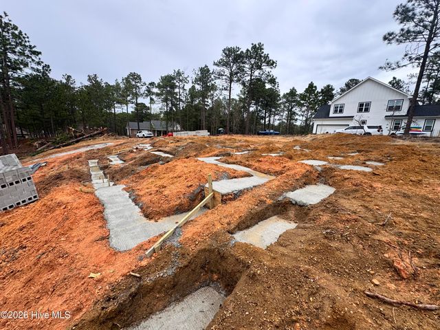 134 Owens Circle, West End, NC 27376