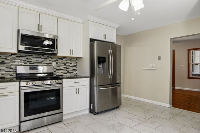 587 Woodland Ave, Mountainside Boro, NJ 07092
